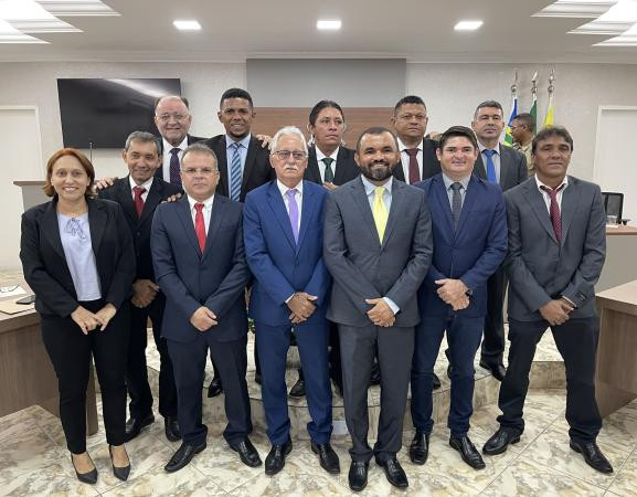 Sessão solene marca o início das atividades legislativas na Câmara Municipal de Oeiras