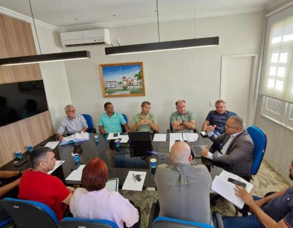 Câmara de Oeiras debate mudanças no Código Tributário Municipal